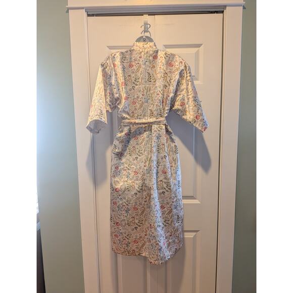 Ace International Woman's Satin Kimono Robe L to XL - Picture 6 of 6